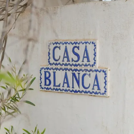 Casa Blanca Villa *